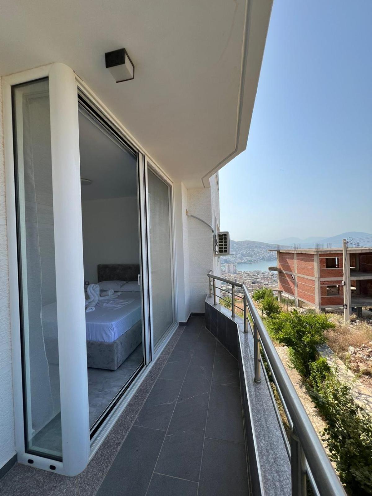 Lägenhet Beauty ! Uphill Location Sarandë