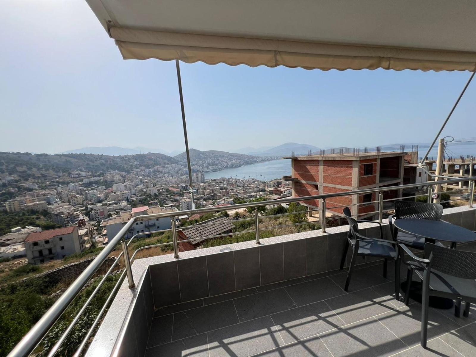 Apartment Beauty ! Uphill Location