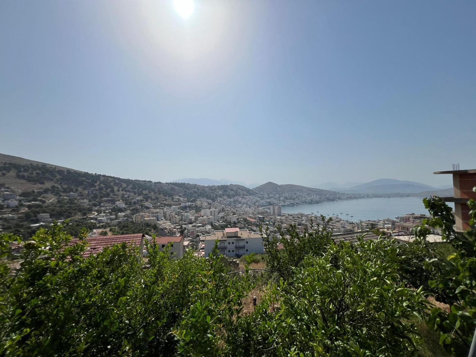 Beauty ! Uphill Location Apartment *